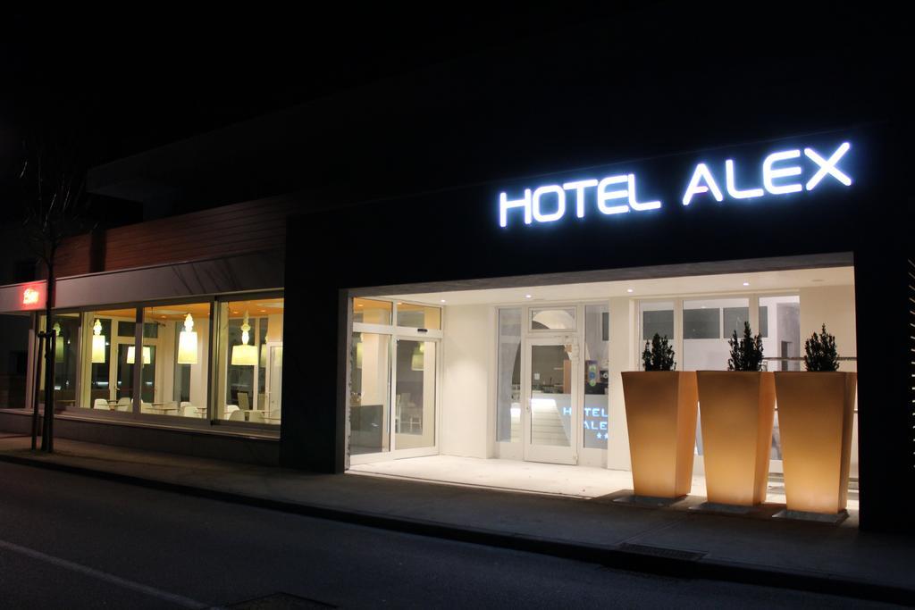 Hotel Alex Линьяно-Саббьядоро Экстерьер фото